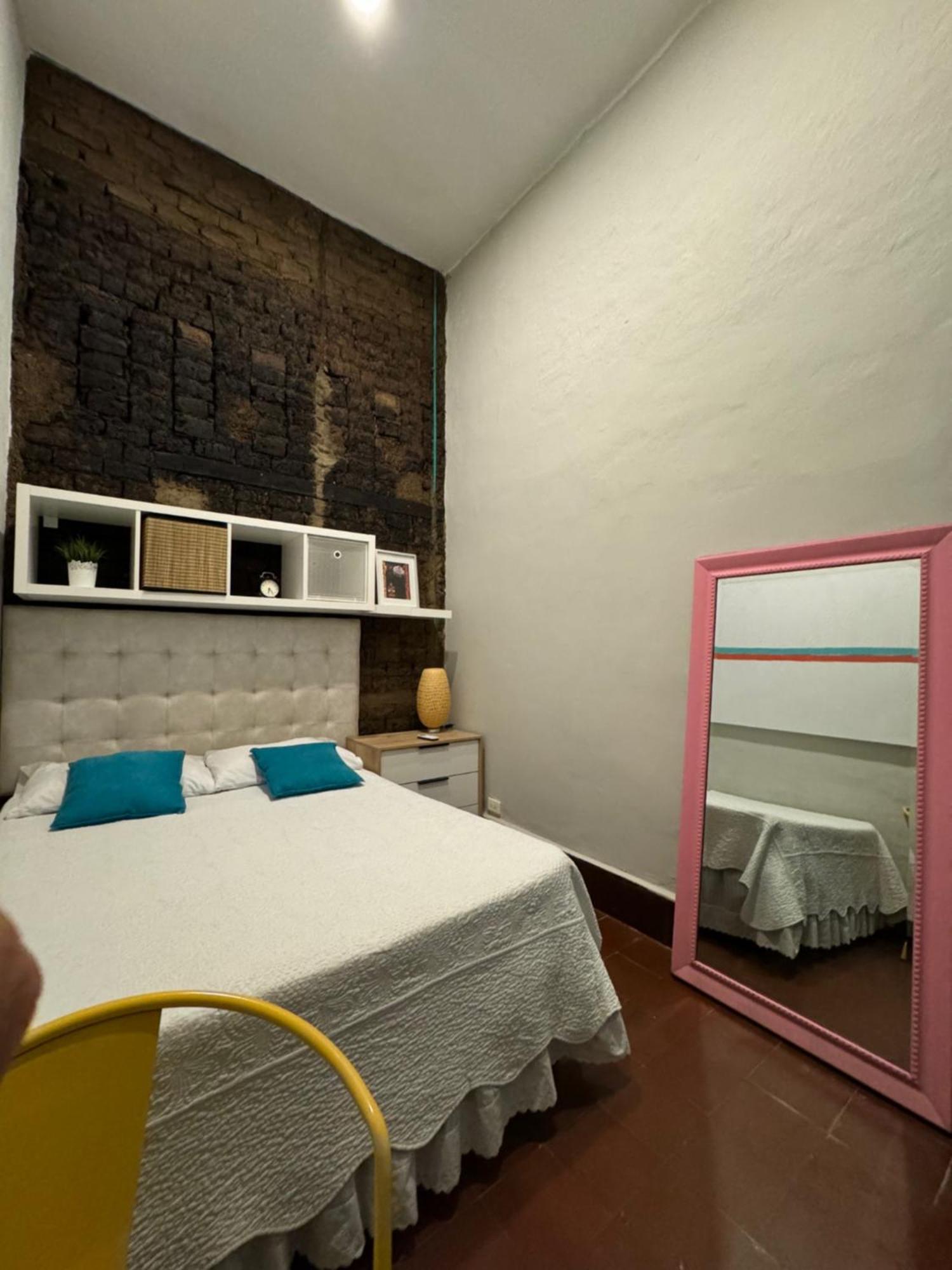 Moonshine Boutique Hostal Cali Exterior photo