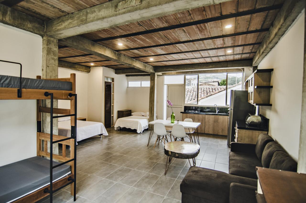 Moonshine Boutique Hostal Cali Exterior photo