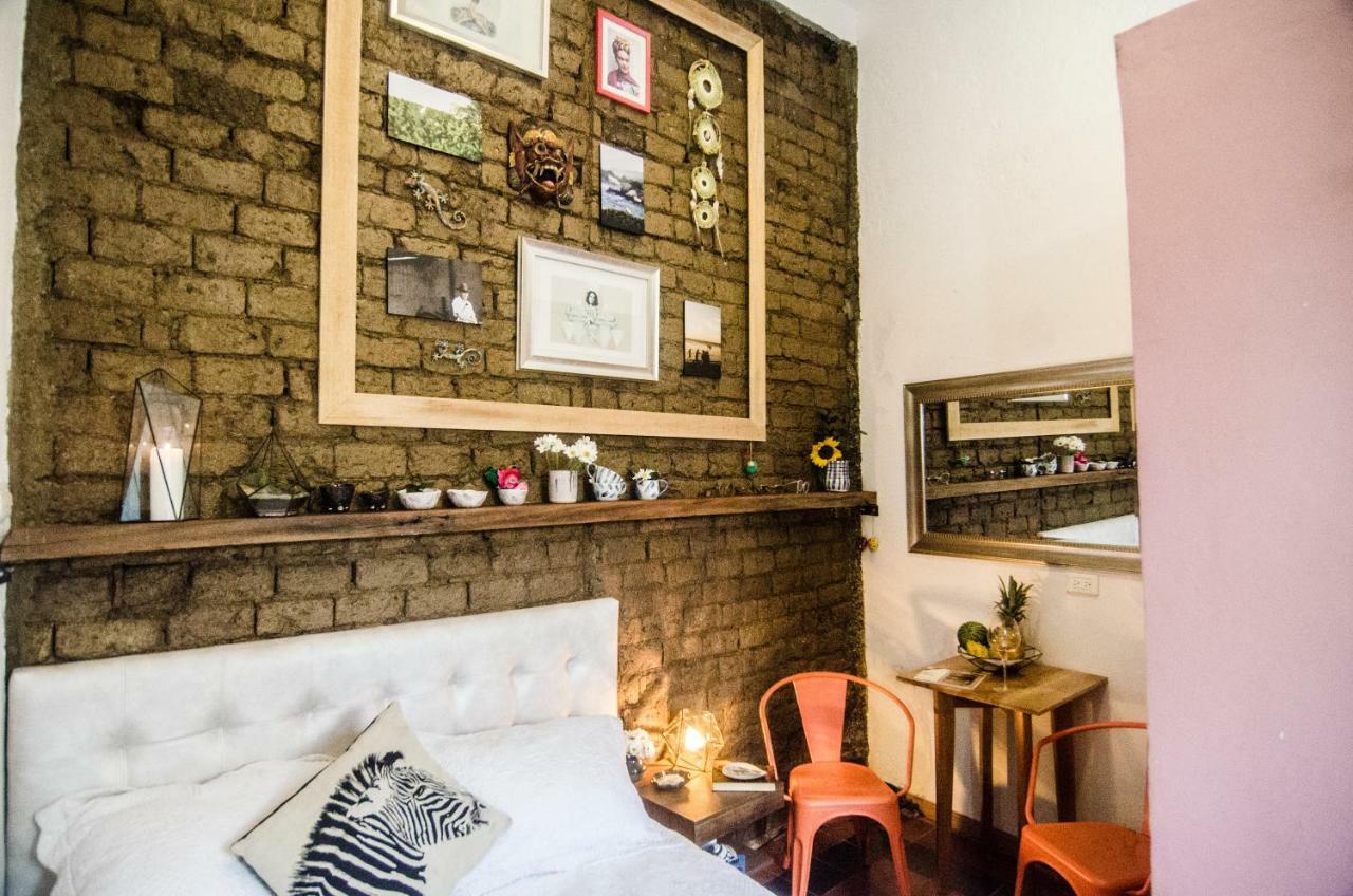 Moonshine Boutique Hostal Cali Exterior photo